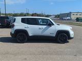 Used 2023 Jeep Renegade Latitude image 2