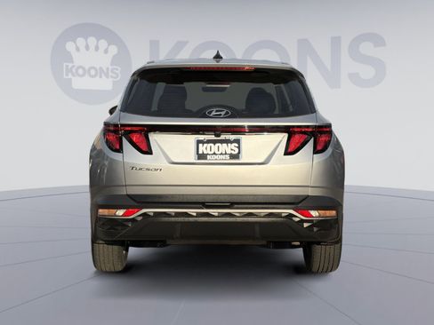 Certified 2024 Hyundai Tucson SE FWD image 5