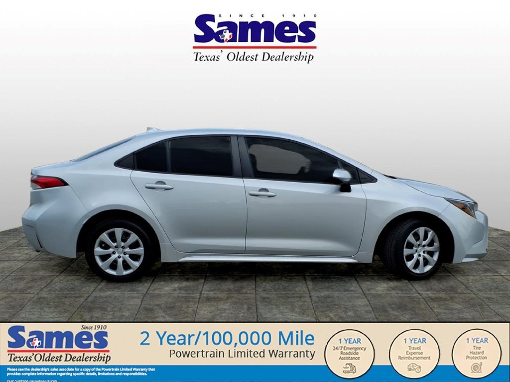 Used 2024 Toyota Corolla LE FWD image 2