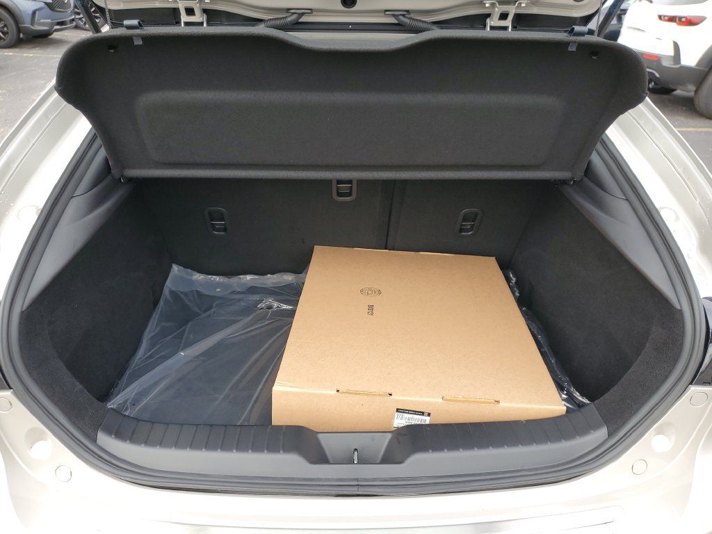 New 2026 MAZDA MAZDA3 s FWD image 7