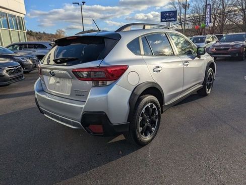 Used 2023 Subaru Crosstrek 2.0i AWD/4WD image 3