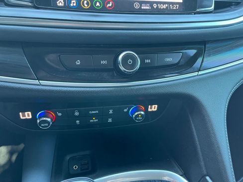 Used 2020 Buick Enclave Essence w/ Sound and Sites Package image 41