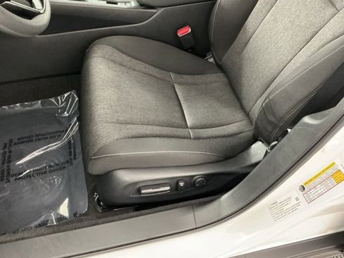 Certified 2024 Honda Accord EX image 8