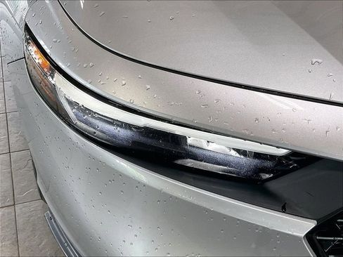 Used 2023 Honda Accord EX image 30