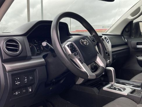Used 2019 Toyota Tundra SR5 w/ SR5 Upgrade Package image 9