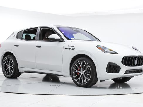 New 2026 Maserati Grecale Modena AWD/4WD image 7