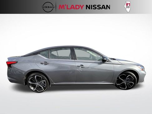 Used 2023 Nissan Altima 2.5 SR image 4