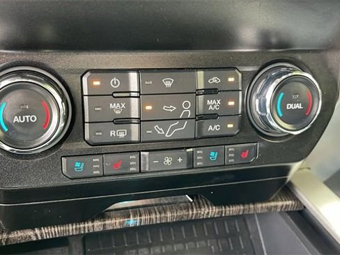 Used 2021 Ford F250 Lariat image 21