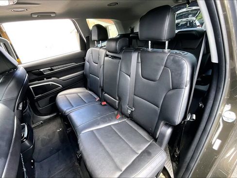 Used 2023 Kia Telluride EX AWD/4WD image 19
