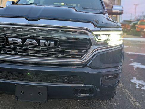 Used 2022 RAM 1500 Limited w/ Body-Colour Bumper Group image 21