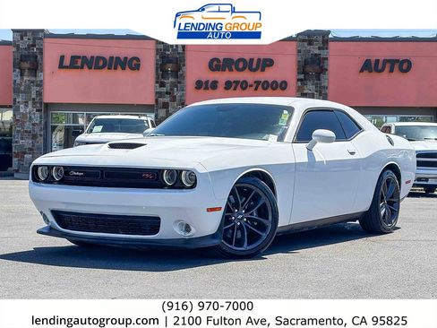 Used 2019 Dodge Challenger R/T Scat Pack w/ Driver Convenience Group RWD image 1