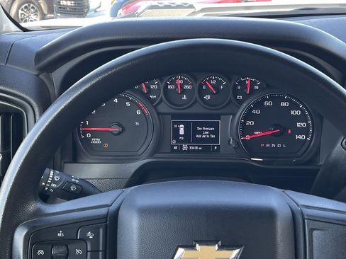 Used 2024 Chevrolet Silverado 2500 Custom w/ Custom Convenience Package image 15