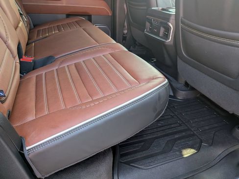 Used 2023 GMC Sierra 1500 Denali Ultimate AWD/4WD image 24