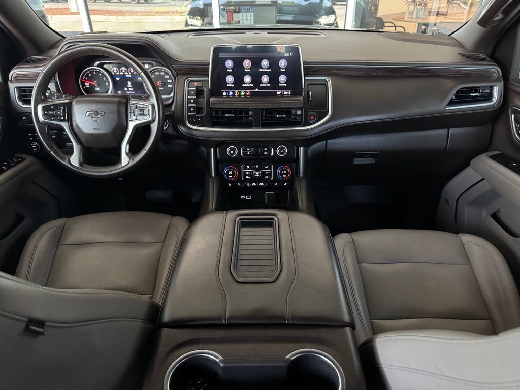 Used 2021 Chevrolet Tahoe Z71 w/ Z71 Off-Road Package AWD/4WD image 25