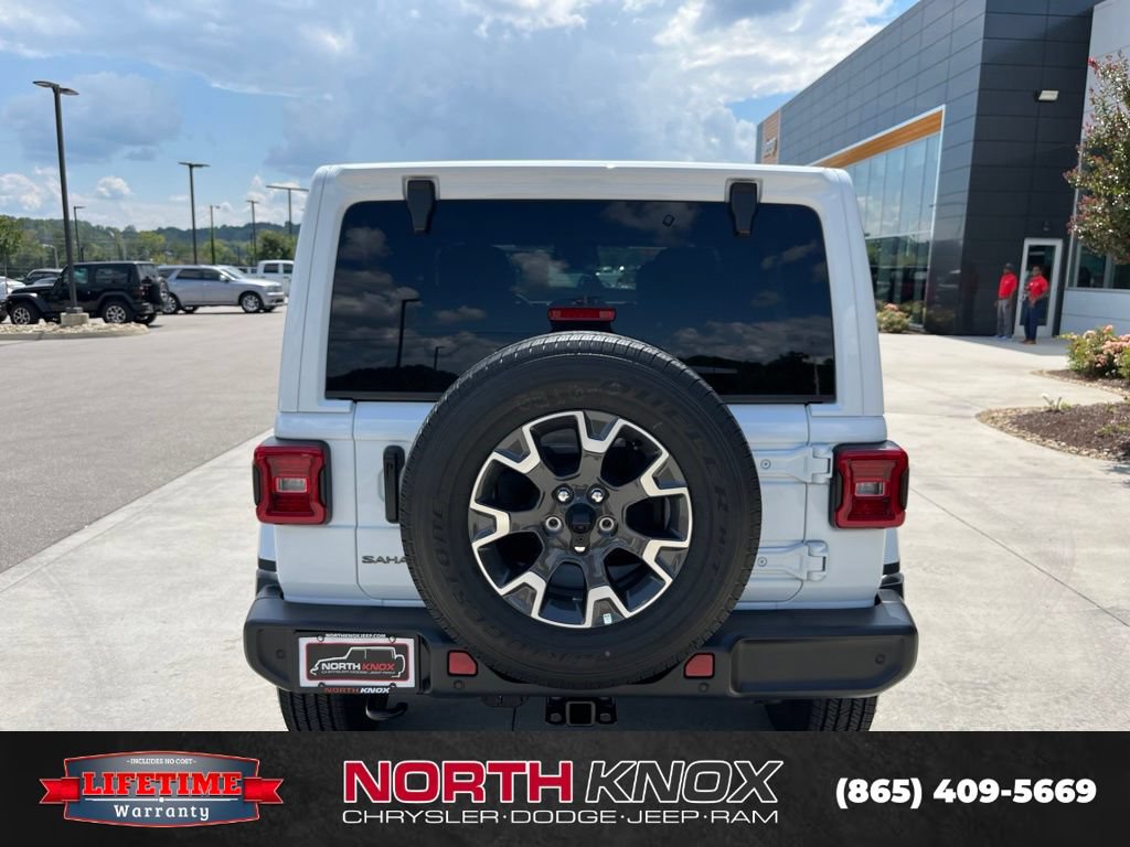 New 2027 Jeep Wrangler Unlimited Sahara AWD/4WD image 19