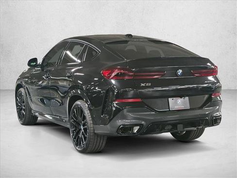 New 2026 BMW X6 xDrive40i w/ Premium Package image 7