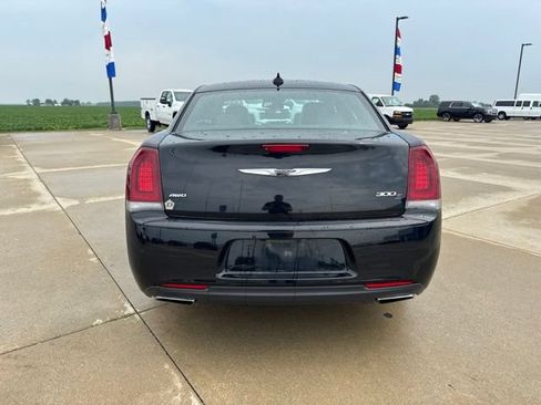 Used 2015 Chrysler 300 S AWD/4WD image 6