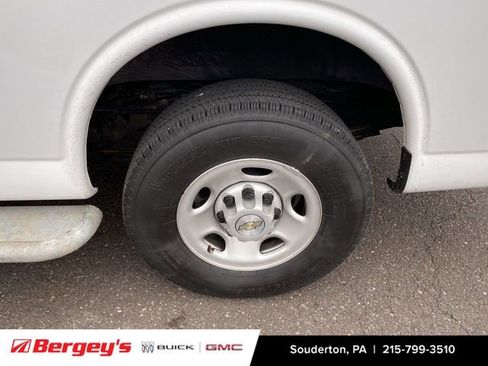 Certified 2024 Chevrolet Express 2500 w/ Driver Convenience Package image 9