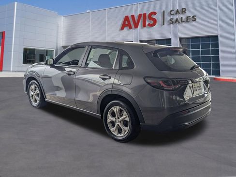Used 2025 Honda HR-V LX image 9