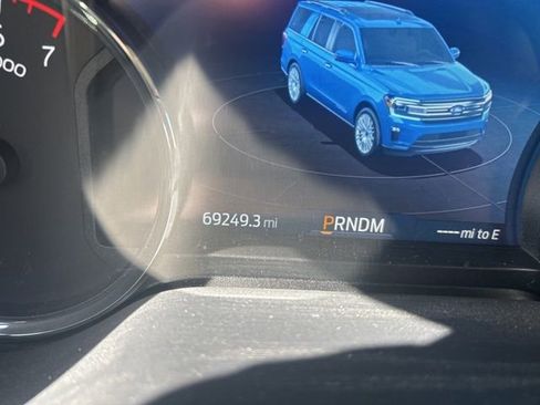 Used 2024 Ford Expedition Max Limited image 13