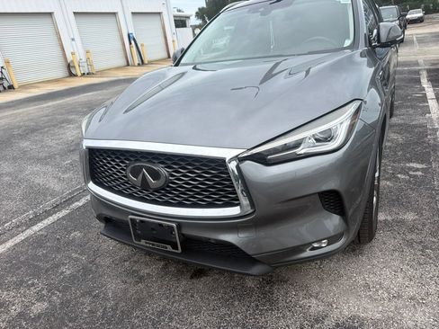 Used 2019 INFINITI QX50 Essential w/ Proactive Package AWD/4WD image 3