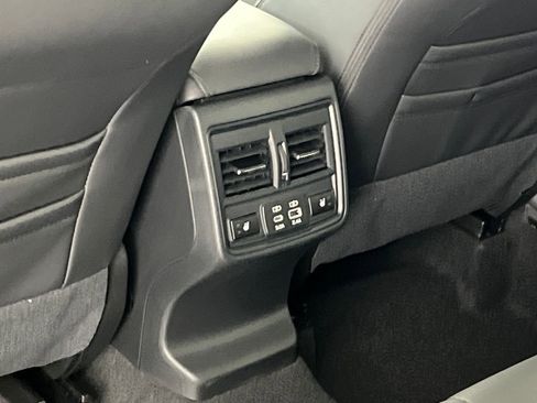 New 2026 Subaru Outback Limited image 38