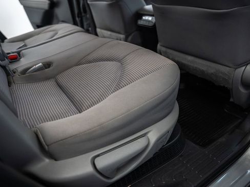 Used 2023 Toyota Highlander LE AWD/4WD image 36