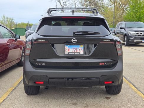 Used 2026 Nissan Kicks SR w/ Cold Weather Package AWD/4WD image 6