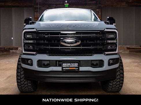 Used 2026 Ford F250 Platinum image 4