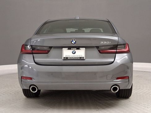 Certified 2023 BMW 330i 330i w/ Driving Assistance Package image 8