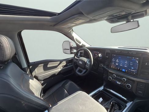 Used 2024 Ford F250 Lariat w/ Chrome Package AWD/4WD image 23