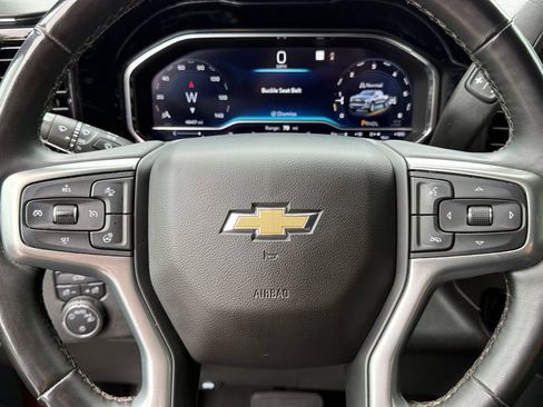 Used 2023 Chevrolet Silverado 1500 LT AWD/4WD image 21