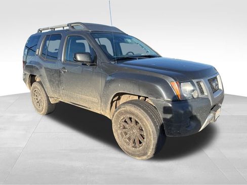 Used 2014 Nissan Xterra X image 5