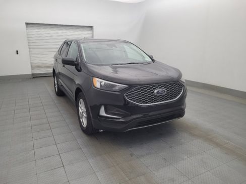 Used 2024 Ford Edge SEL image 14
