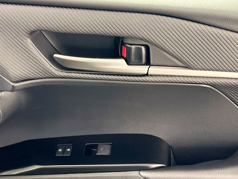 New 2026 Toyota Camry SE image 32