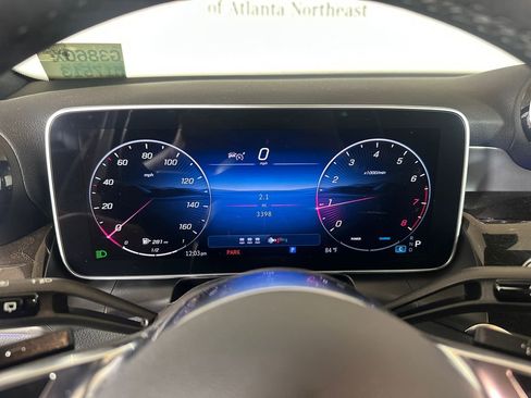 Used 2026 Mercedes-Benz GLC 300 image 29