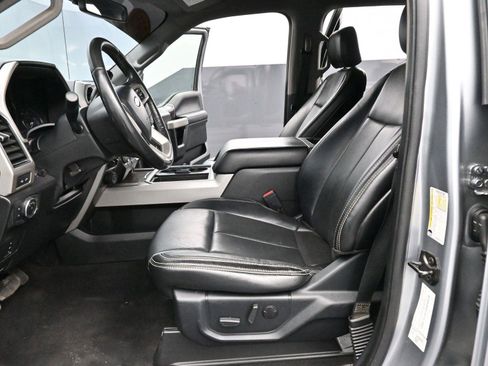 Used 2020 Ford F350 Lariat w/ Lariat Value Package image 13