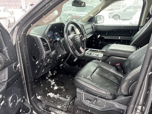 Used 2021 Ford Expedition Platinum image 25