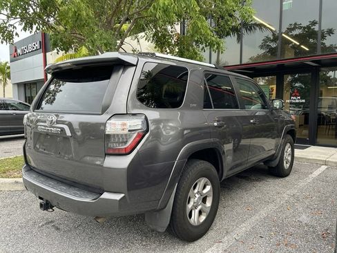 Used 2020 Toyota 4Runner SR5 RWD image 2