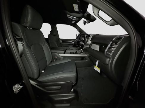 New 2026 RAM 1500 Big Horn AWD/4WD image 32