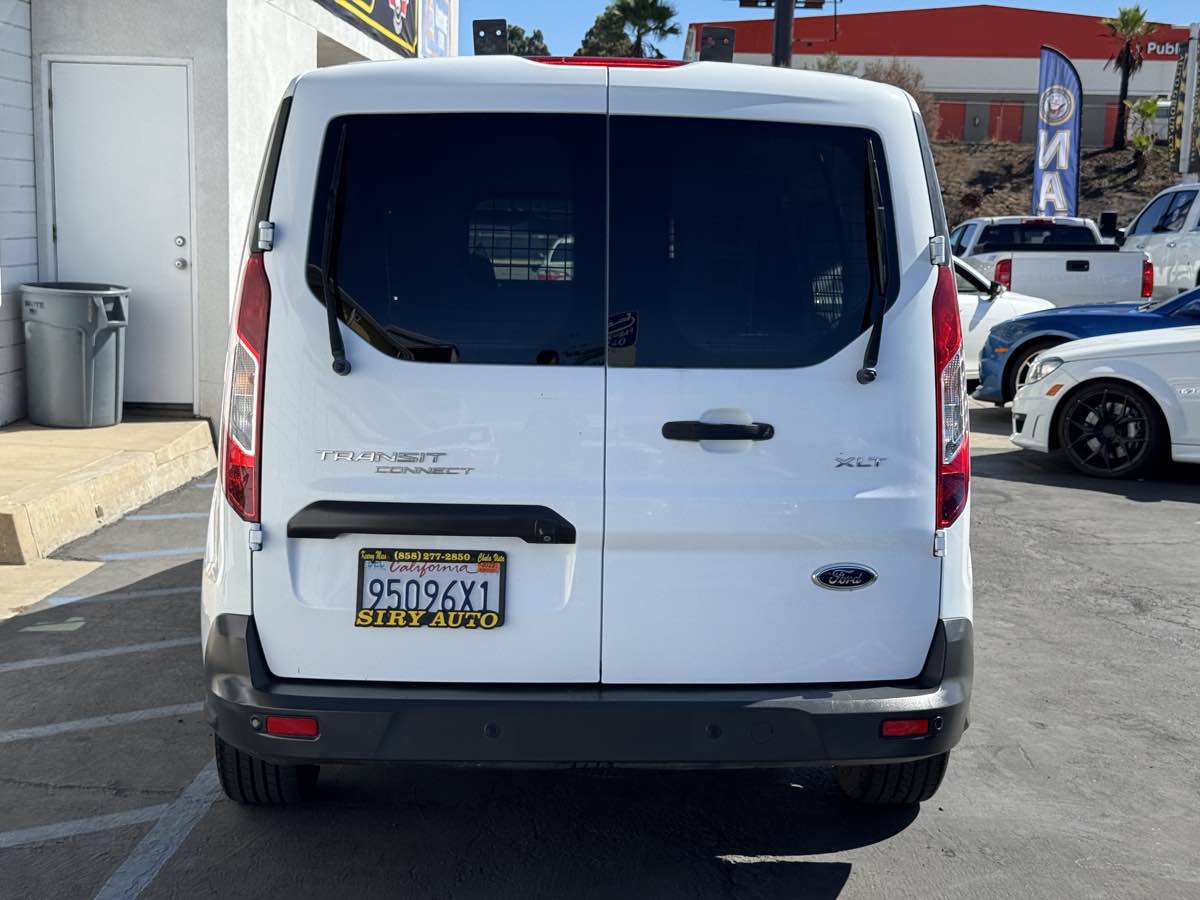 Used 2015 Ford Transit Connect XLT FWD image 8