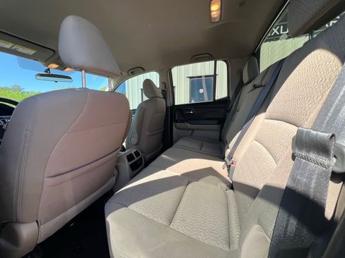 Used 2017 Honda Ridgeline RTS image 12