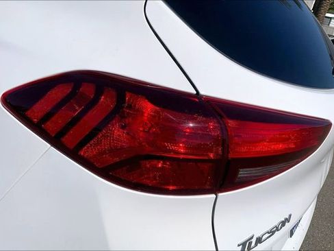 Used 2020 Hyundai Tucson SEL AWD/4WD image 28
