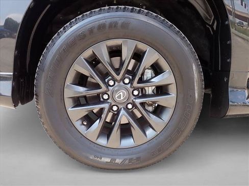 Used 2023 Lexus GX 460 Premium w/ Premium Package AWD/4WD image 7