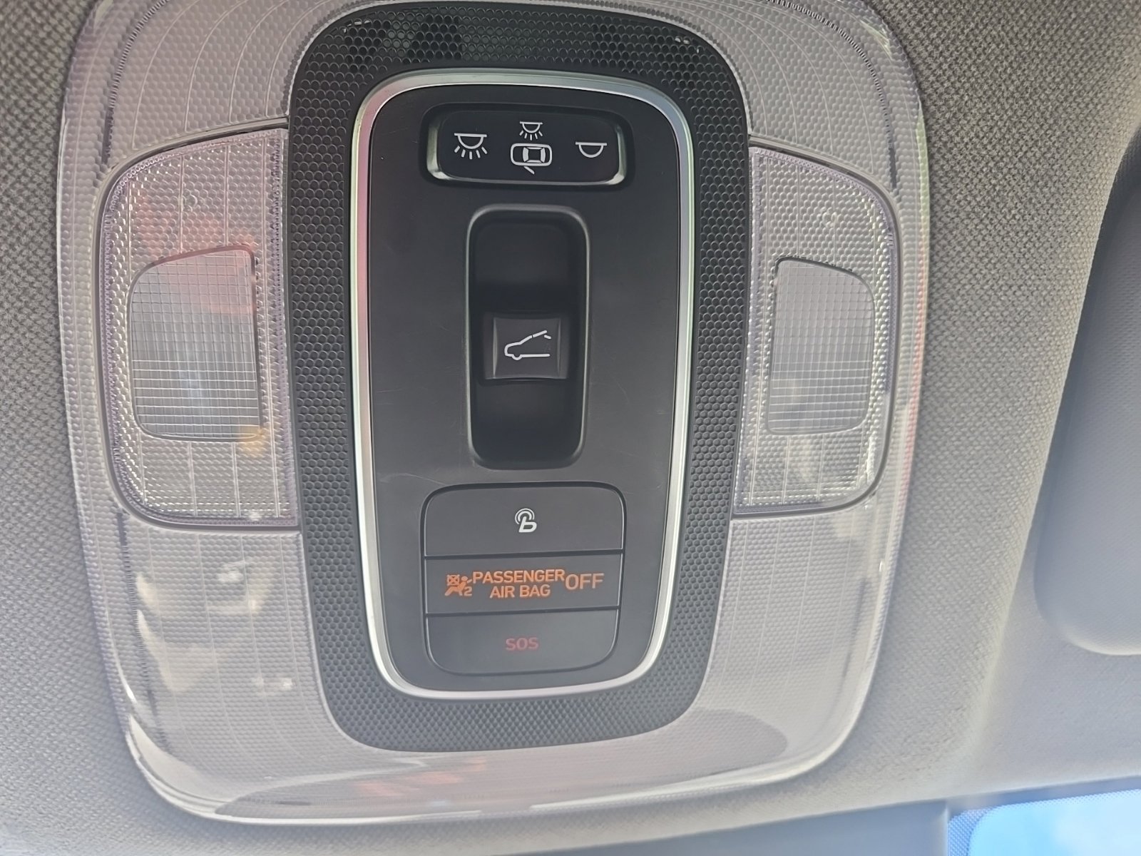 Used 2021 Hyundai Elantra SEL w/ Convenience + Premium Package FWD image 20
