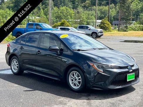 Used 2020 Toyota Corolla LE FWD image 3