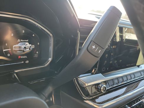 New 2026 GMC Sierra 1500 SLE image 22