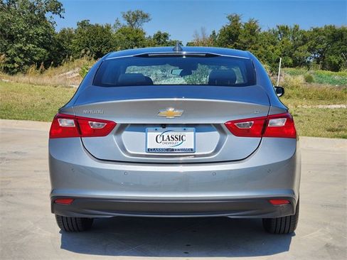 Used 2024 Chevrolet Malibu LT image 7