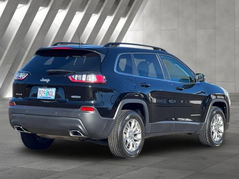 Used 2022 Jeep Cherokee Latitude Lux w/ Sun & Sound Group image 4