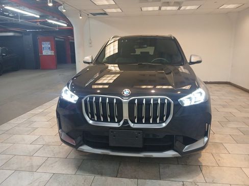 Used 2023 BMW X1 xDrive28i w/ Convenience Package AWD/4WD image 3